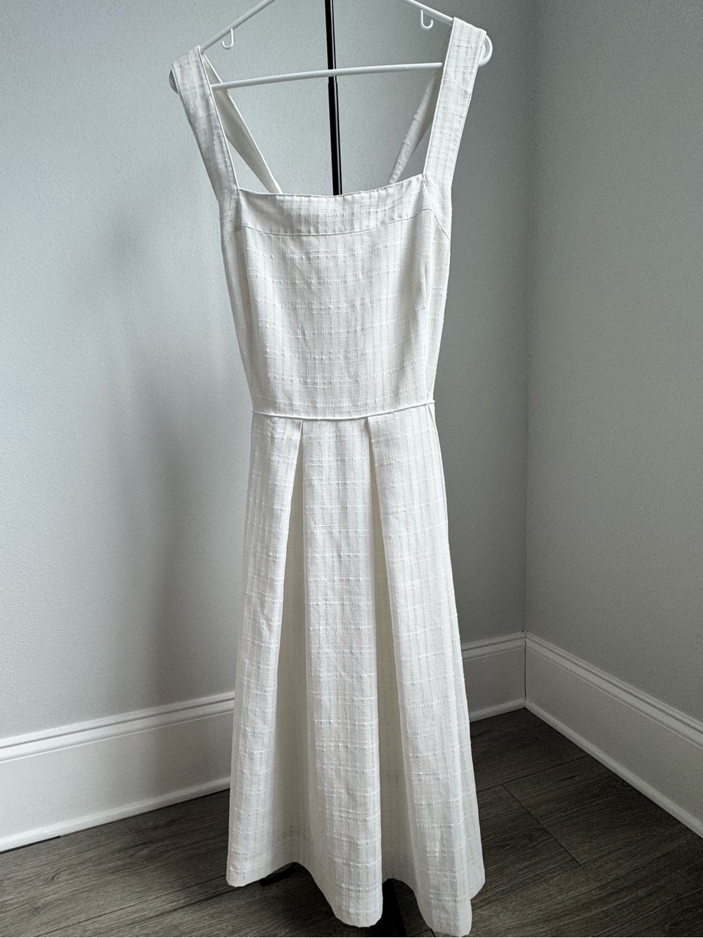 Cremieux Jessie Chiffon Cross-Back Midi Dress White Plaid Size 12